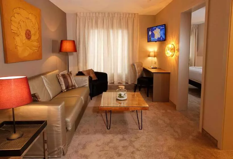 Suite, Restaurant Crystal