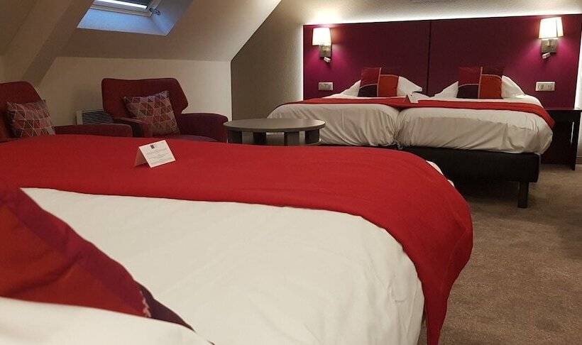 标准三人间, Restaurant Crystal