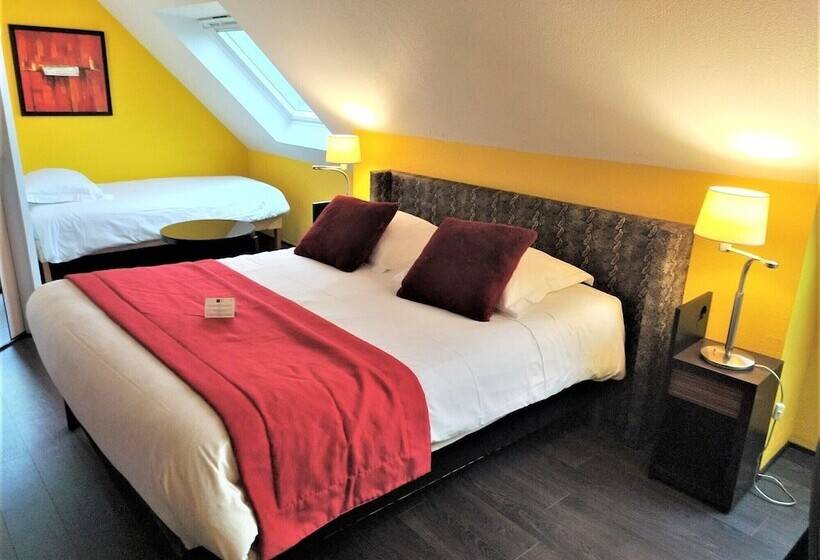 标准三人间, Restaurant Crystal