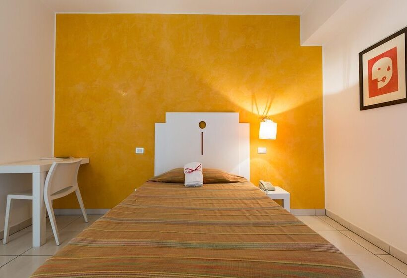 חדר סטנדרט יחיד, Silver