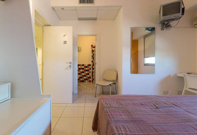 חדר סטנדרט יחיד, Silver