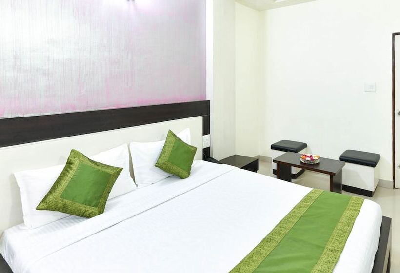 חדר דלוקס, Treebo Skylon