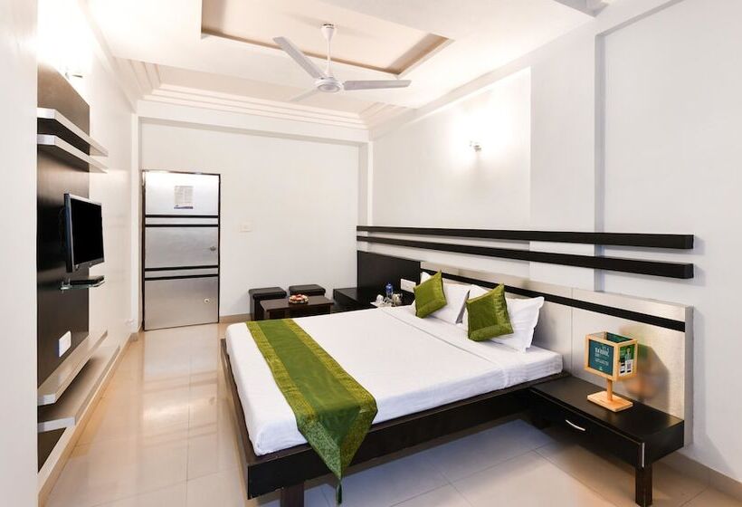 חדר דלוקס, Treebo Skylon