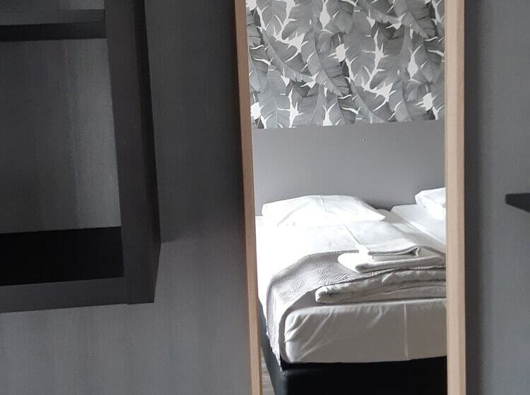 Номер Стандарт Трехместный, Ravel Hotel Cyrano