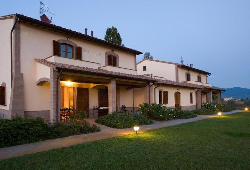 شقة عائلية مع بلكونة, Agriturismo Le Rondini Di Francesco Di Assisi