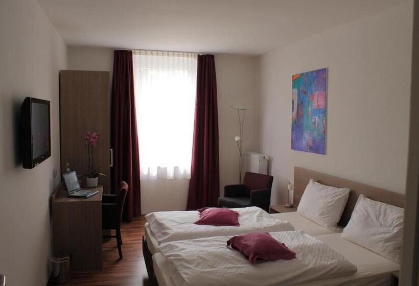 דירת חדר נוף לגינה, Rheinhotel Arte