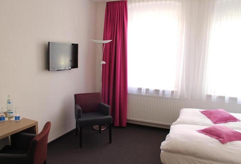 דירת חדר נוף לגינה, Rheinhotel Arte