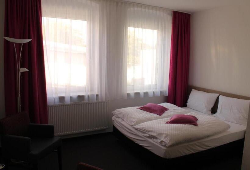 דירת חדר נוף לגינה, Rheinhotel Arte