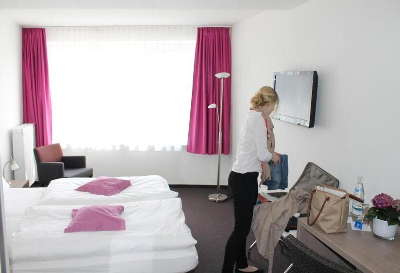 דירת חדר נוף לגינה, Rheinhotel Arte