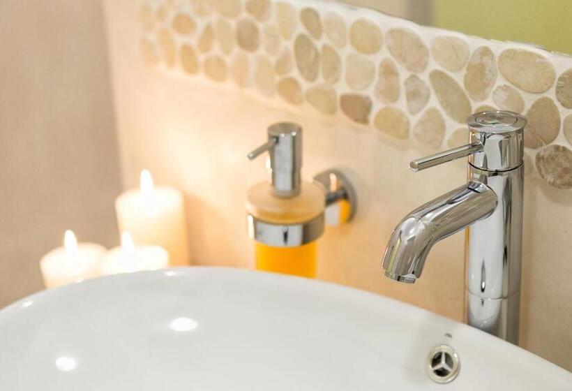 إستوديو قياسى مطل على البحر, Yades Suites & Spa   Adults Only