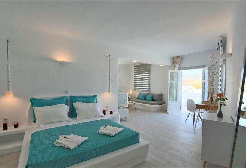 جناح مزود بجاكوزى, Yades Suites & Spa   Adults Only