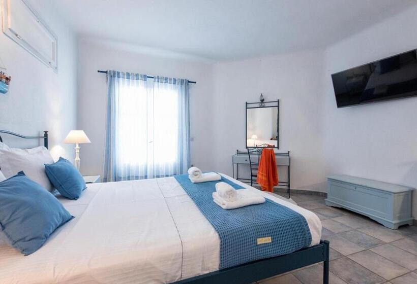 جناح جونيور مطلّ علي البحر, Yades Suites & Spa   Adults Only