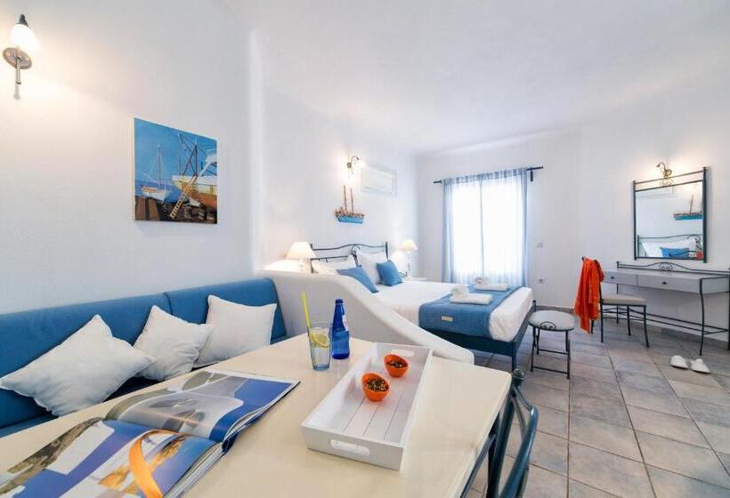 جناح جونيور مطلّ علي البحر, Yades Suites & Spa   Adults Only