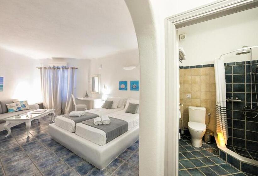 جناح جونيور مطلّ علي البحر, Yades Suites & Spa   Adults Only