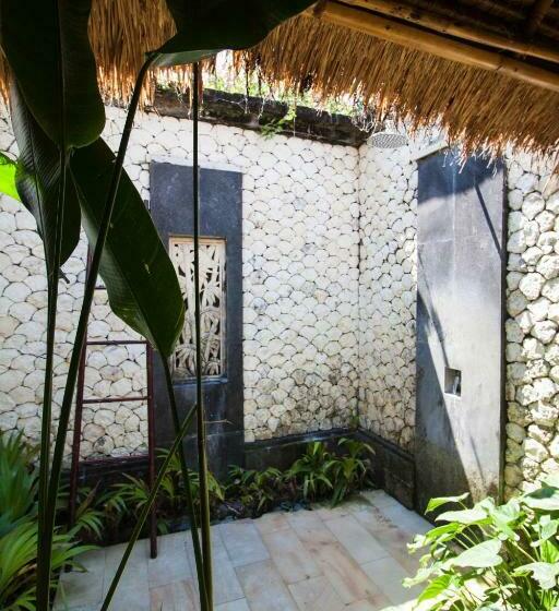 디럭스 룸, Blind Dog Inn