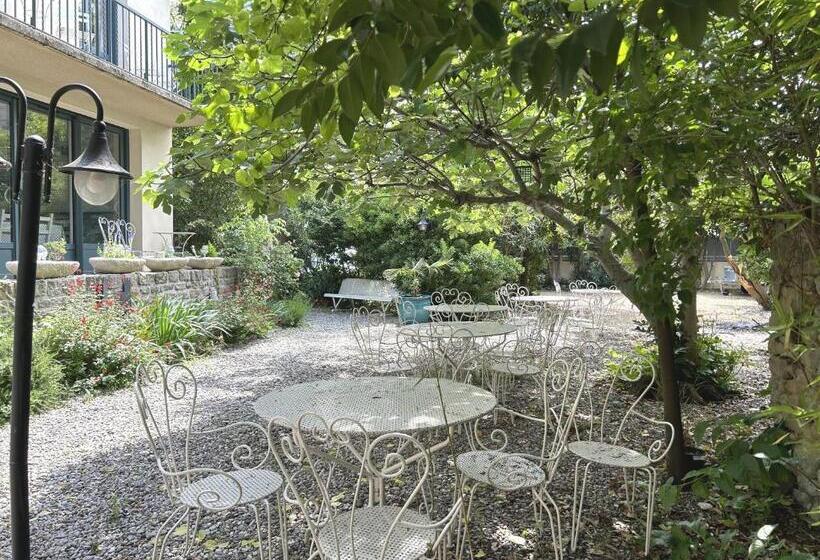 Номер Deluxe, La Villa Carcassonne, Cité 8 Min à Pieds, Clim, Piscine, Full Wifi, Borne 7,5kw, Vélo élect, Parking