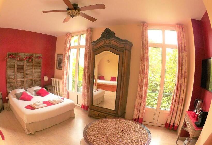 スタンダード４人部屋, La Villa Carcassonne, Cité 8 Min à Pieds, Clim, Piscine, Full Wifi, Borne 7,5kw, Vélo élect, Parking