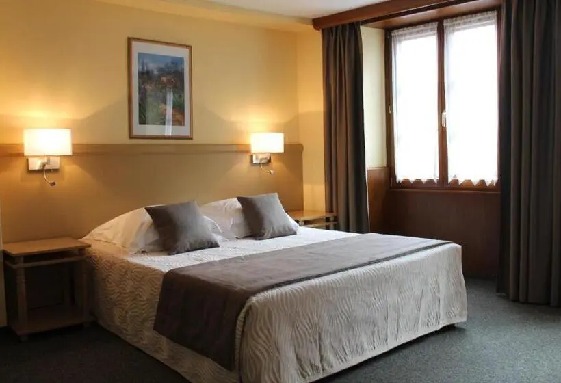 コンフォートルーム, Auberge Des Trois Châteaux
