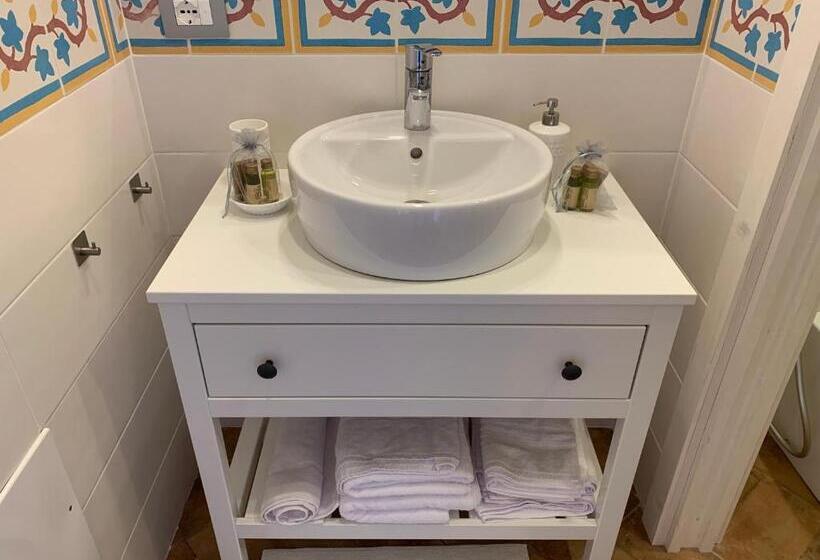 标准间, Masseria Santacatrini