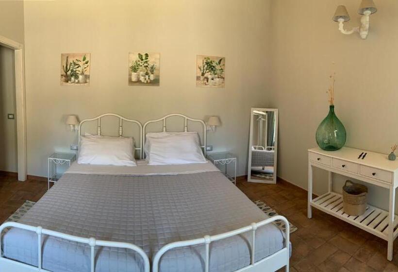 Deluxe Room Mountain View, Masseria Santacatrini