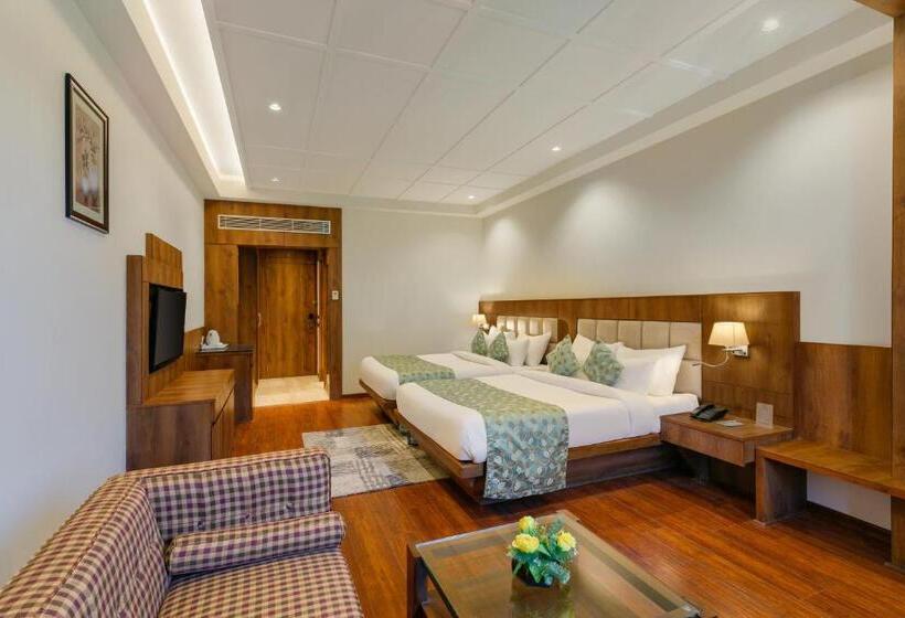 프리미엄 패일리룸, The Orchid Manali  A Boutique