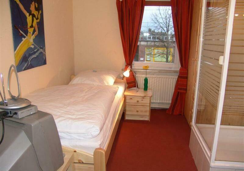 Номер Стандарт Индивидуальный, Deutsches Haus