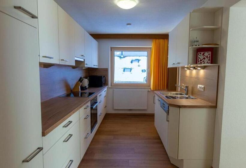 Апартаменты 1 Спальня с Балконом, Gästehaus Alpenstern