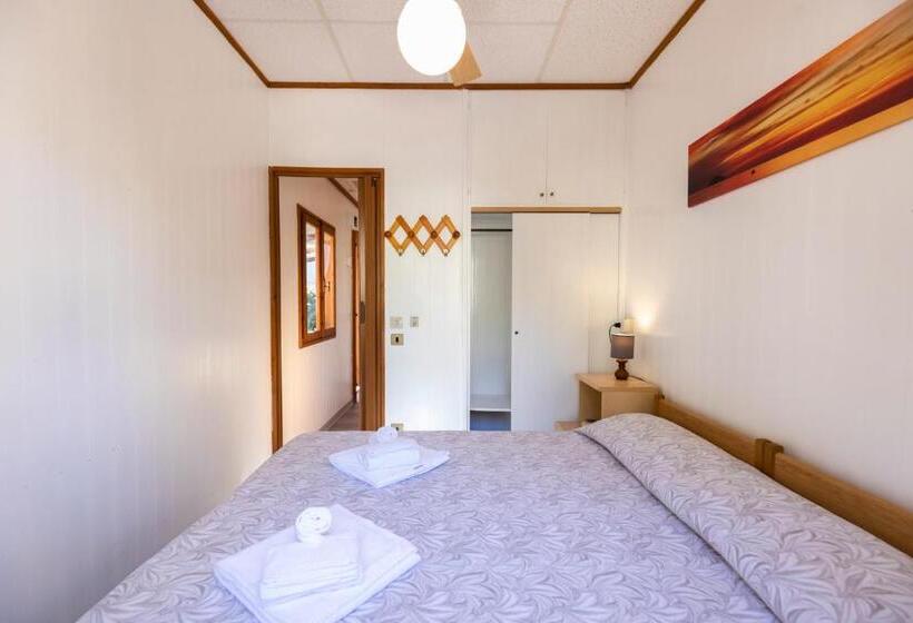 Дом 1 Спальня, Villaggio Tramonto
