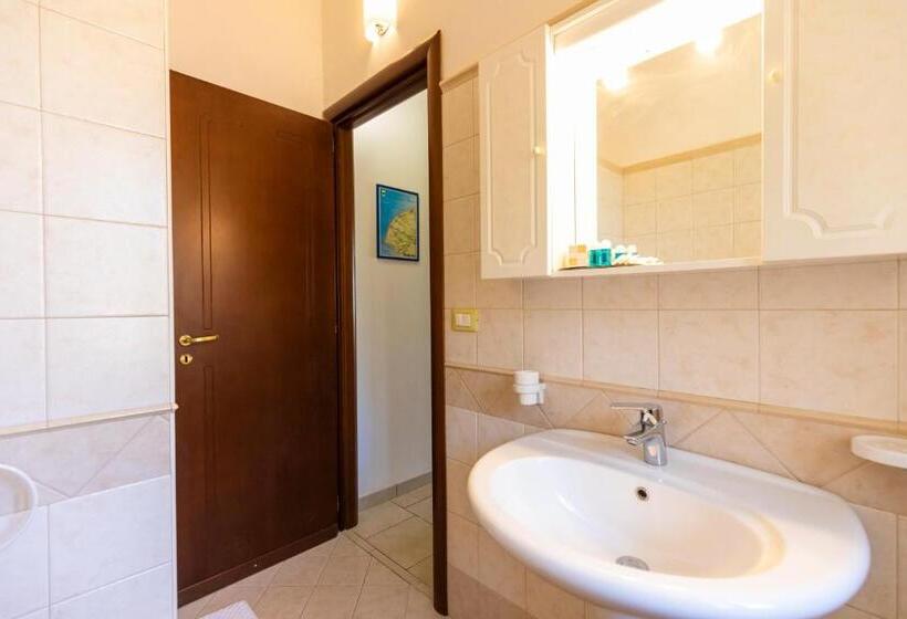 Апартаменты 2 Спальни Вид на Море, Villaggio Tramonto