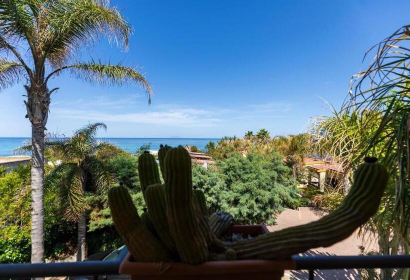 Апартаменты 2 Спальни Вид на Море, Villaggio Tramonto