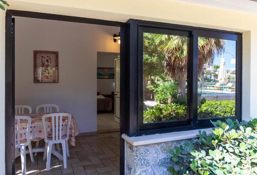 Апартаменты 1 Спальня, Villaggio Tramonto