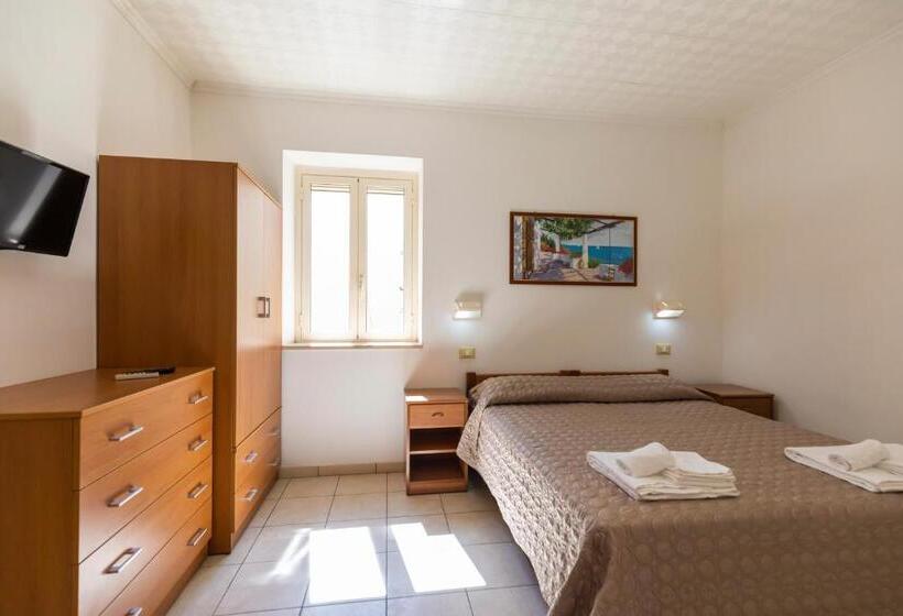 Апартаменты 1 Спальня, Villaggio Tramonto