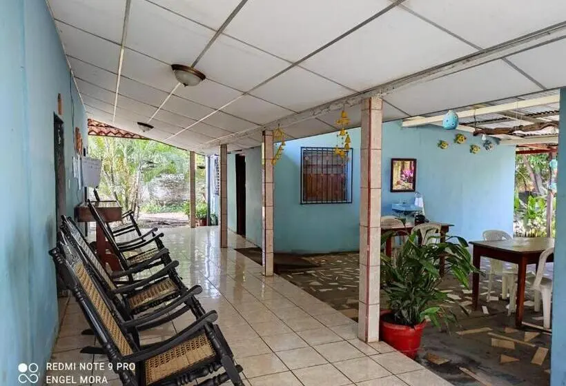 景色の見えるトリプルスタンダードルーム, Ometepe House
