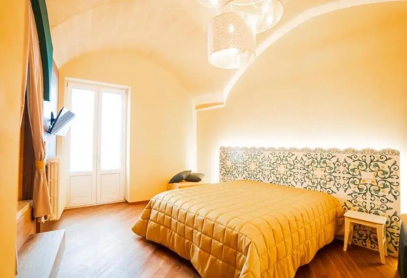 バスタブ付きデラックスルーム, Grantò B&b