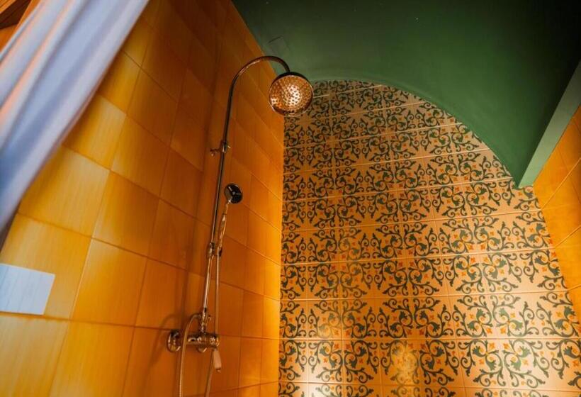 Номер Deluxe с Гидромассажем, Grantò B&b