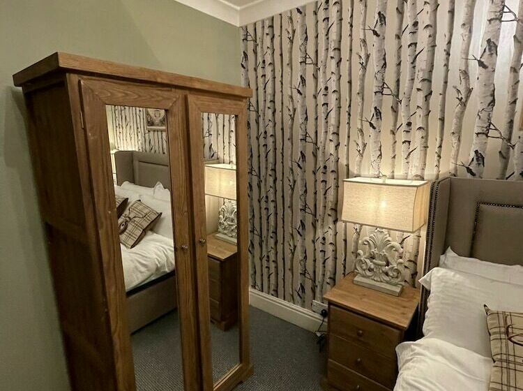 스탠다드 룸, Mcgraths Blackpool