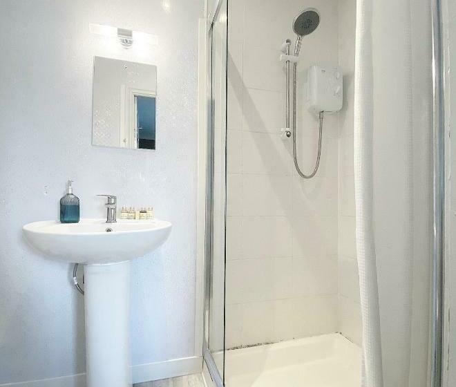 스탠다드 룸, Mcgraths Blackpool