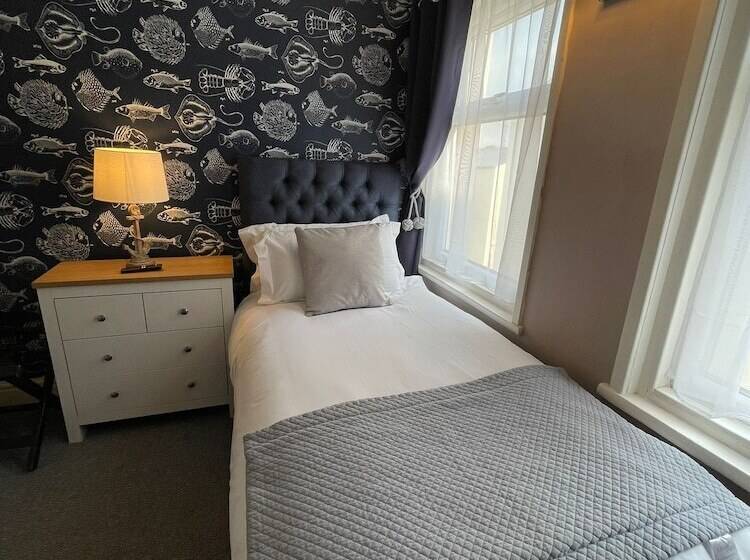 스탠다드 싱글 룸, Mcgraths Blackpool