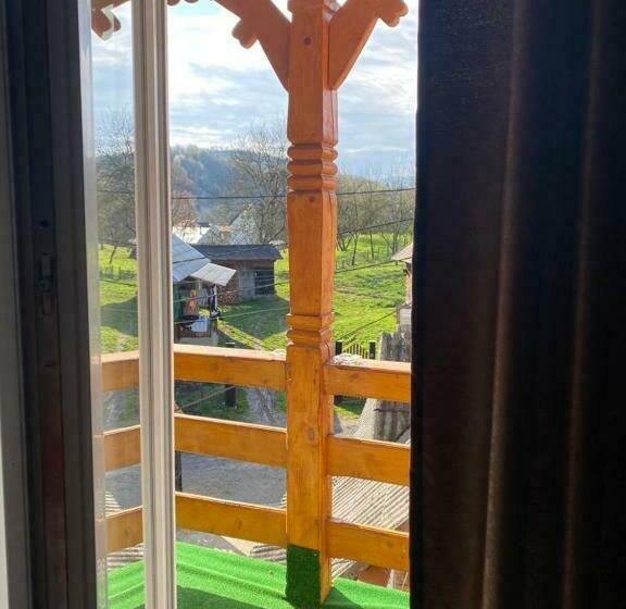 バルコニー付きスタンダードルーム, Casa Grai Moroșănesc
