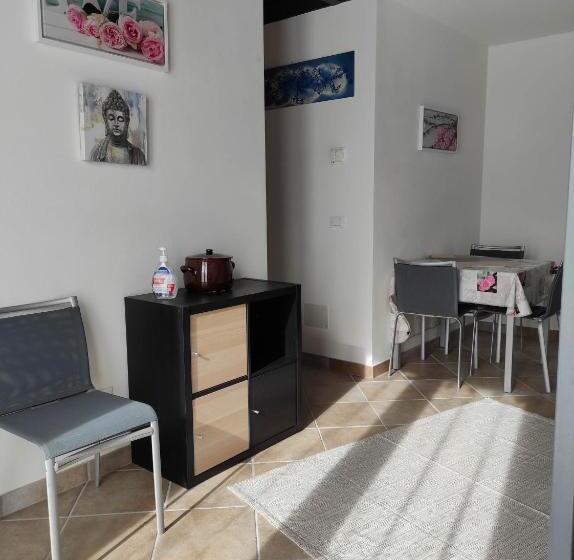Четырехместный Номер Стандарт, B&b Anyme
