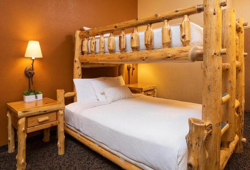 Family Suite, Bantr