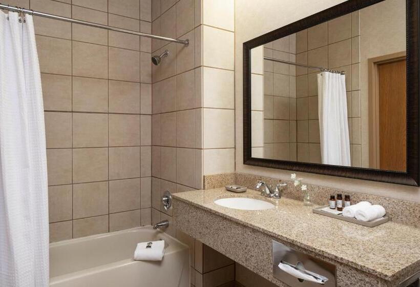 جناح عائلي, Bantr