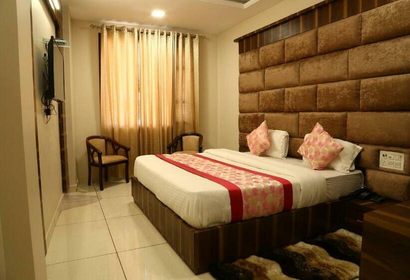 Quarto Deluxe, Kush Ganga 50 Meter From Har Ki Pauri, Haridwar