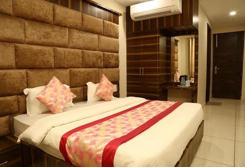 Quarto Superior, Kush Ganga 50 Meter From Har Ki Pauri, Haridwar