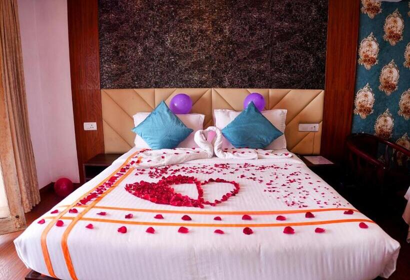 Номер Deluxe, Vista Suites Doddabetta Ooty By Bestinn Leisure