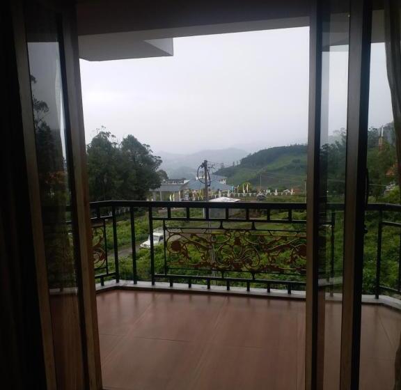 Полулюкс Вид на Горы, Vista Suites Doddabetta Ooty By Bestinn Leisure