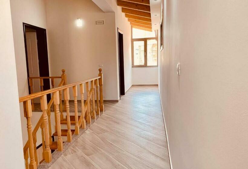 חדר סטנדרט עם מרפסת, Elma Guest House