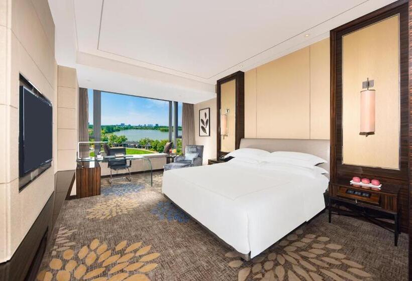 Chambre Deluxe, 六安曙光铂尊酒店