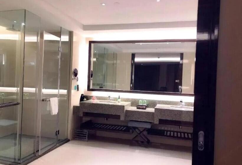 Chambre Supérieure Vue Jardin, 六安曙光铂尊酒店