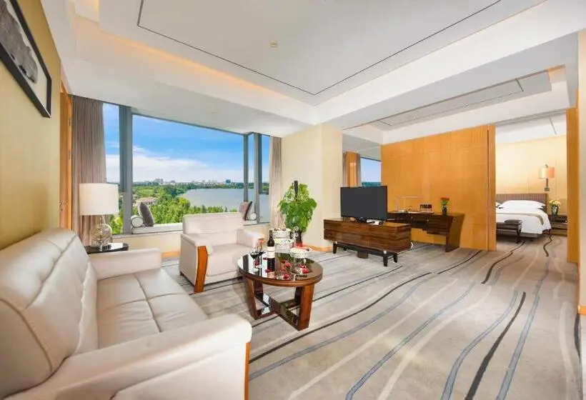 デラックススイート, 六安曙光铂尊酒店